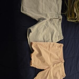 American Eagle Outfitters Extreme Flex Shorts in Blue And Pink